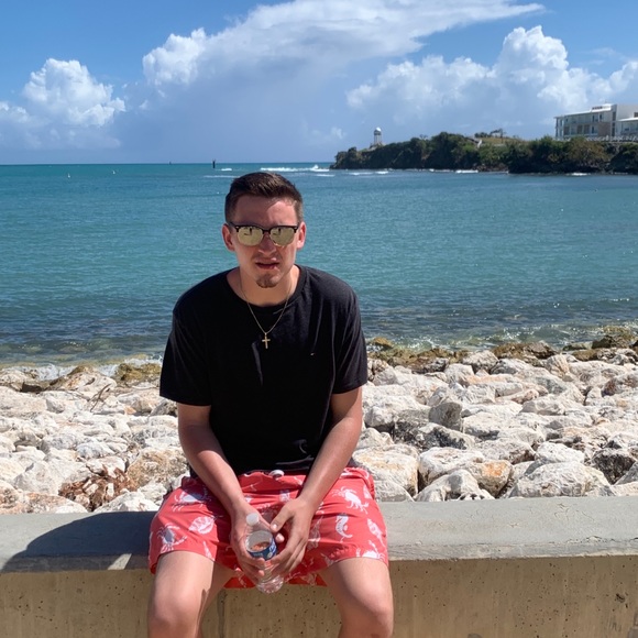 Meet your Posher, David - Picture 1 of 1